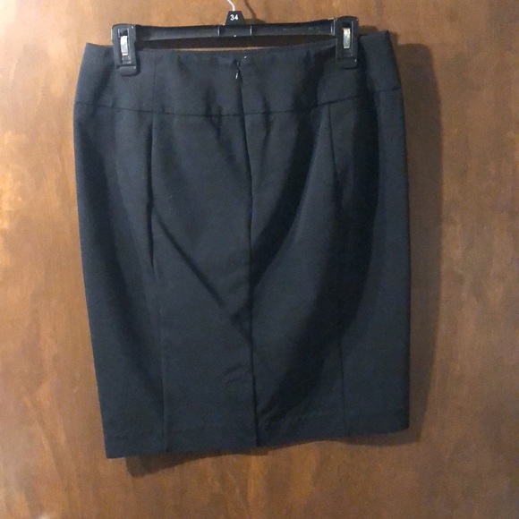 The Torie Skirt skirt - Picture 2 of 3